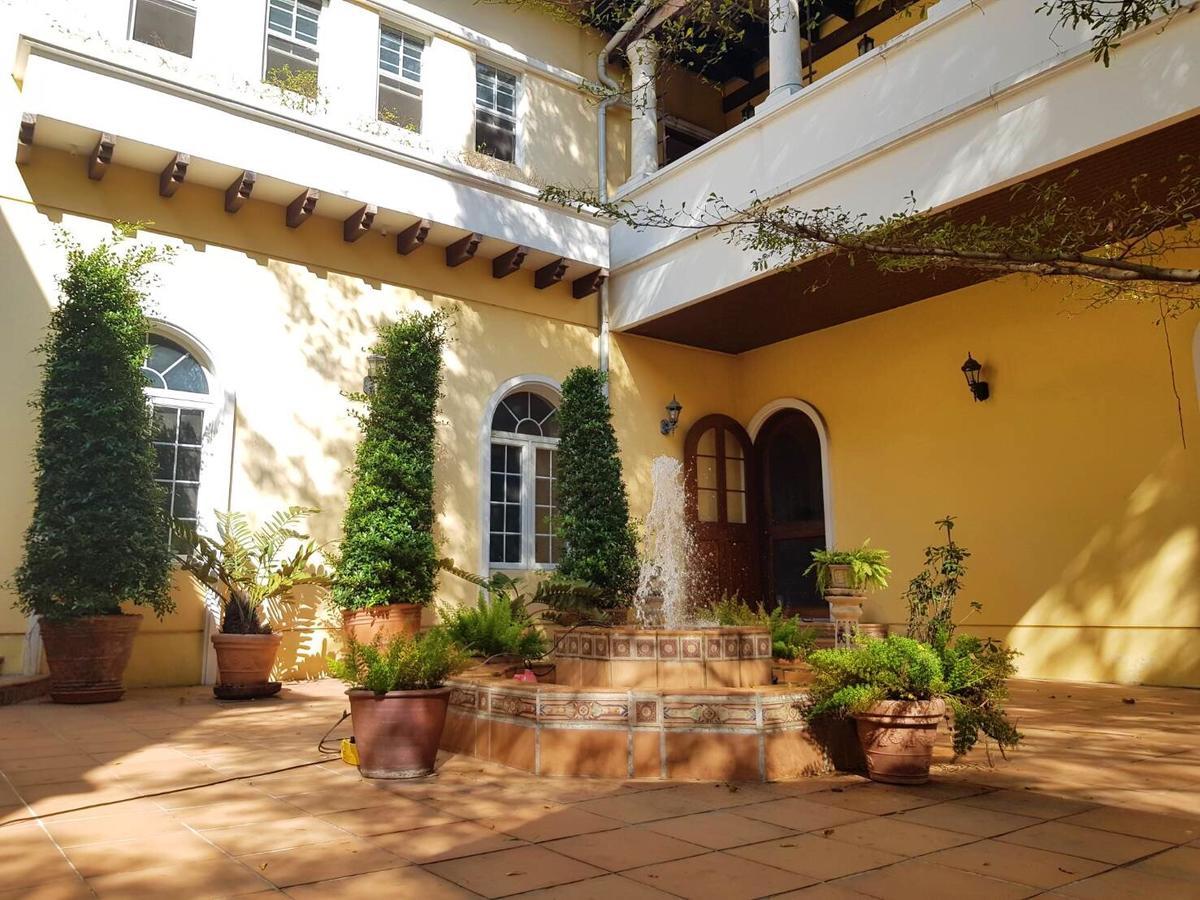Prompimarn Villa Toscana Bangkok Luaran gambar